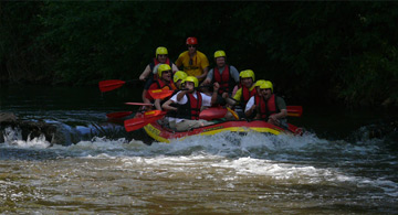 Rhein Rafting für Betriebsausflüge